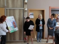 12. Paulina przyjmuje nagrodę za trzecie miejsce w konkursie z okazji XV lecia ŚDS.