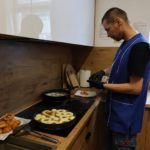 „Zakochany pączek” – słodka tradycja w walentynkowym wydaniu.